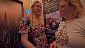 voyages a bangkok je retrouve ma cherie tgirl lysia pour une visite de la ...