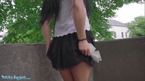Public Agent Lexi Dona Flashes Her Pussy For a Load of Cash