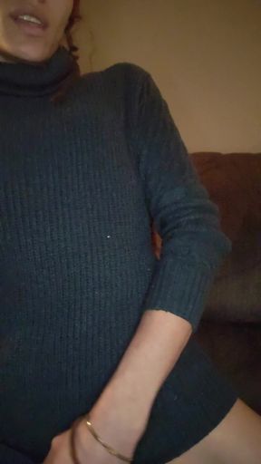 I wanna tease my pussy for you