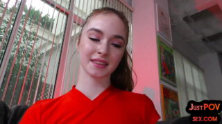 POV-Anal-POV-Clip der Amateurin Hazel Moore, die anal gefickt wird