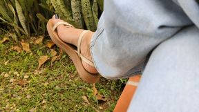 Katherine Highly Arched Feet Goddess in flat sandals