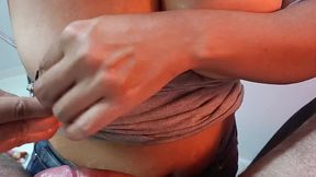 masturbo a mi cunado con mis hermosas tetas