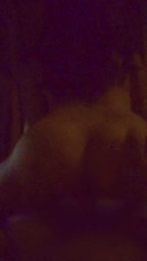 [Gonzo] Video ❤ of a beautiful ass female student jumping on the back with a big ass flapping (amateur, JD, raw sex)