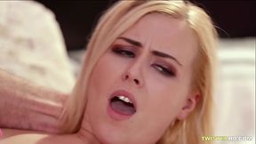 hunk shows how webcam sex is done with Summer Day