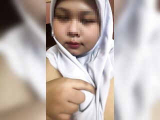 Student sangap send episode lucah dekat ustaz