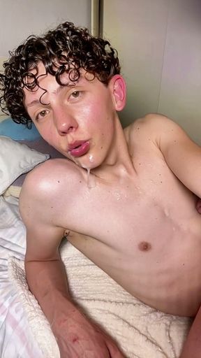 Deep twink sex, blowjob, and cumshot on the face and in the mouth