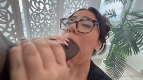 Ellie Nova's tight ass takes a pounding