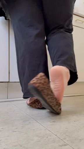 Lunchtime in leopard flats