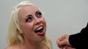 ”Lorelei Lee, Piss Drinker, Golden Shower, Urine & Sucking Prick”
