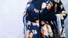 Muslim Hijabi Beautiful Housewife Fucking with Neighbor - With Clear Hindi Audio