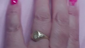 Do you like my nails?