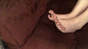 Sexiest Feet on C4S! Watch Me Scrunch, Spread and Point My Pretty Toes in this Sexy Foot Fetish Video - Gold Toe Rings - Black Toenail Polish