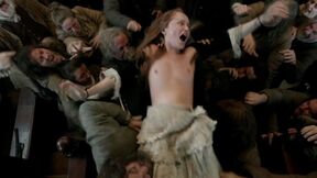 ”Redheaded girl Lotte shows off a whole lot(e)”