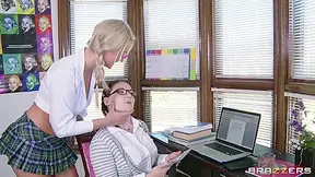 Casey Cumz And Johnny Castle In Naughty Stepdad Gets Deep Inside A Teen 18+ Pussy