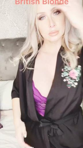 WATCH ME STRIP FOR YOU