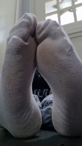 Let me tell you how stinky they are.👃