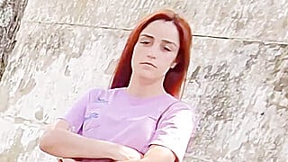 Public car handjob for hottie at the bus stop!