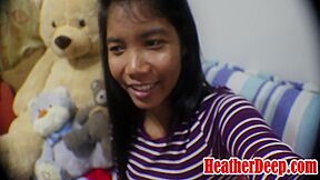 10 Weeks Pregnant Thai Teen 18+ Gives Blowjob