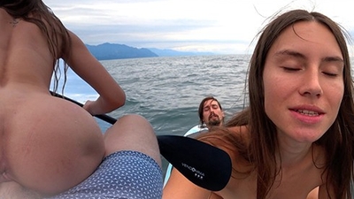 Adventurous Amateurs Fuck On A Paddle Board - Lustery