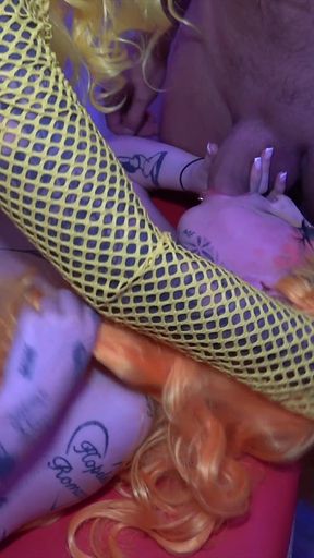 Mark Knite Meets the Yellow Clowns