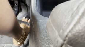 Party Time Cranking BUMMER! (Footwell)