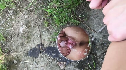 claudia macc double pee