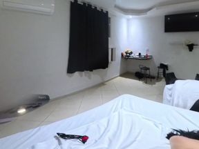 I Left the Married Woman's Ass Like a Flower and Came Inside Her Pussy