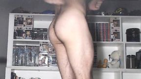 mostrando mi culo peludo y pene super grande