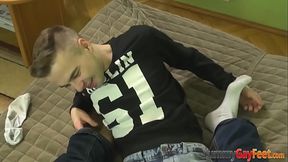 Kinky twink gets fucked hardcore