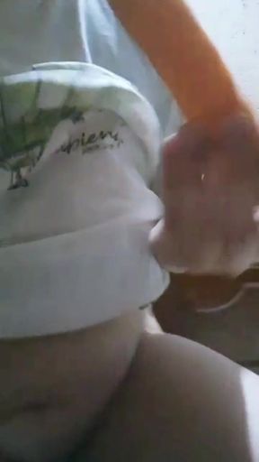 Haboji ta3 labouira in their parents' room skhouna l9ahba   Clip 2