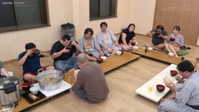 English Subtitle A Day-long Interview With The Only Woman In A Sumo Stable - HIBIKI OTSUKI