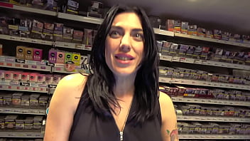 Sabrina, 30ans, une bombe atomique &agrave_ Marseille !