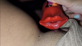 Powerful toy that eats, my pussy, it reached heaven and gives me an orgasm