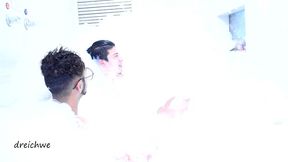 lots of foam in the jacuzzi part 2