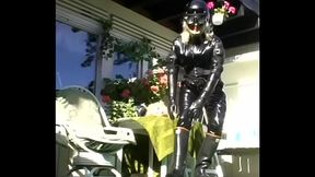 Roxina2005LakkSuitedBikerGurlOut290705.MPG