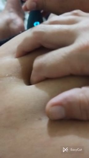She masturbating me with vibrator flower and finger my belly button same time