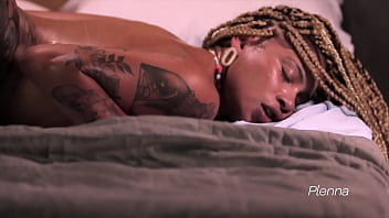 MEU CUNHADO &Eacute_ T&Atilde_O GOSTOSO QUE EU N&Atilde_O RESISTI E TIVE QUE SENTAR NELE. DEPOIS PE&Ccedil_O PERD&Atilde_O PRA MINHA IRM&Atilde_ - GIOVANA BOMBOM E VINNY KABULOSO
