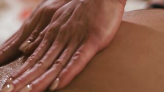 Lesbians Share Intimate Massage Experience - Bella Rollands & Dianna Grace