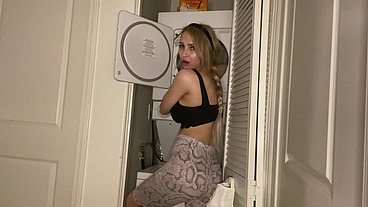 Stuck in the Dryer: Exposed Pussy Play