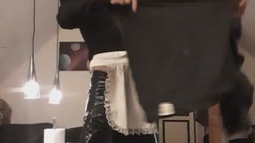 smoking maid doing gf chlothes