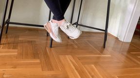 SWOLLEN AND SORE FEET IN A BAR SWEATY SNEAKERS - MP4 Mobile Version