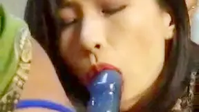 Office Lady in Stockings Gives Hot Blowjob Treatment