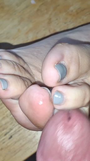 My FWB neighbor sucks my cock and lets me cum on her cute little toes   Clip 1