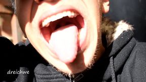 Tongue game
