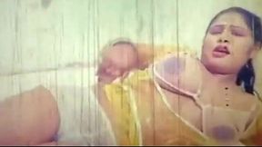 Hot and Steamy Bangla Song Gets Naked