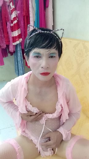 Transgender Oanh Le wearing sexy lingerie porn making love to fuck cock too much pleasure