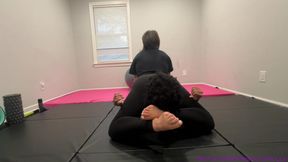 Face Sitting Session In Leggings