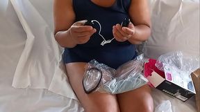 #3 Unwrapping a gift from a fan  Ein Geschenk von einem Fan auspacken