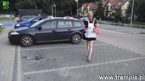 Sissy Maid dresses his Lady MP4