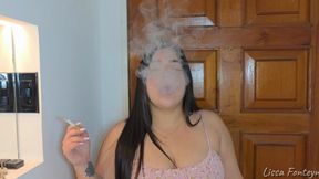 POV - Masturbation and smoking worship